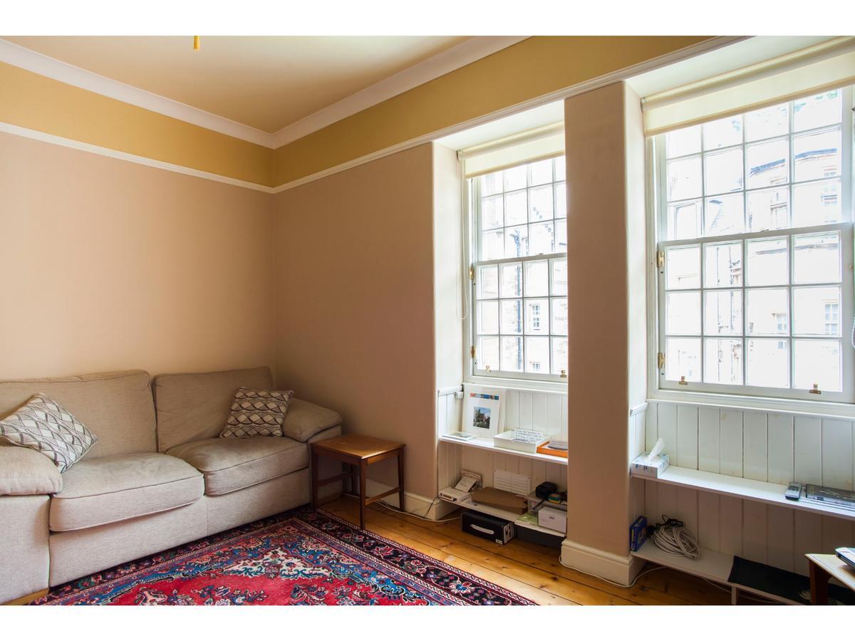 Historic Dean Village Treasure, Sleeps 4 Edinburgh Ngoại thất bức ảnh